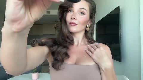 Snapshot of bloomyogi chatting on 05.28.26 Emma Bloom online show from 05.28.26