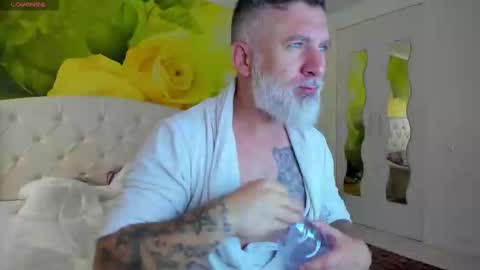 Snapshot of blowmyxxl chatting on 04.03.26 Nico online show from 04.03.26