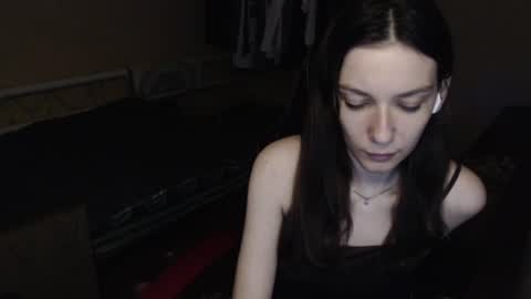 Snapshot of blue__velvet_ chatting on 06.27.26 blue__velvet_ online show from 06.27.26