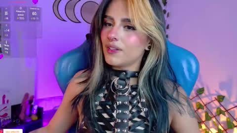 blue_kittenn online show from 09.11.25