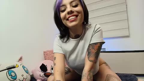 Alice bleu for friends  online show from 01.26.25