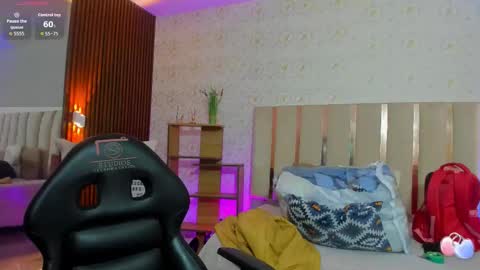 blue_tay1 online show from 09.19.25