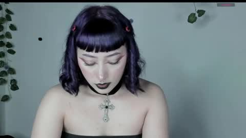 Snapshot of blueberry_____ chatting on 04.07.26 Sophie online show from 04.07.26
