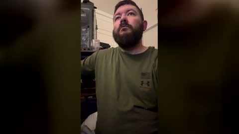 Snapshot of bluecollar117 chatting on 02.17.26 bluecollar117 online show from 02.17.26