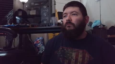 Snapshot of bluecollar117 chatting on 02.27.26 bluecollar117 online show from 02.27.26