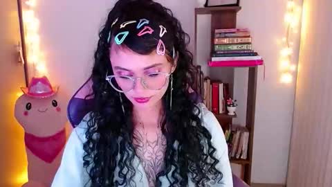 Im Abril .. Nice to meet you  thumb up me please its important  INDEPENDENT MODEL online show from 11.29.25