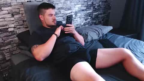 blueeyeboy0 online show from 11.18.25