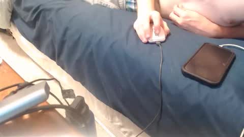 blue eyed twink online show from 03.02.26