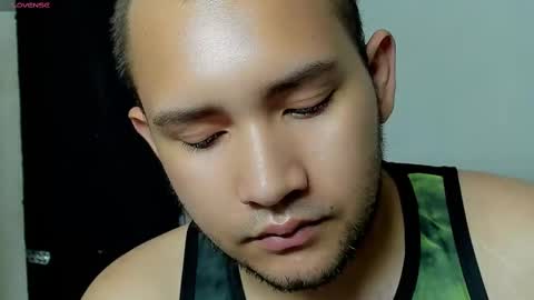 Snapshot of bluehsunny chatting on 09.10.25 alexander online show from 09.10.25