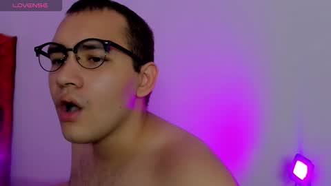 Snapshot of bluehsunny chatting on 11.15.25 alexander online show from 11.15.25