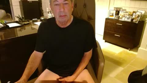 Snapshot of blueisles chatting on 02.26.26 blueisles online show from 02.26.26