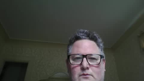 Snapshot of bluemoose70 chatting on 09.26.25 bluemoose70 online show from 09.26.25