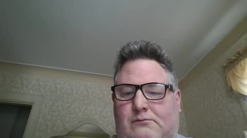 Snapshot of bluemoose70 chatting on 02.11.26 bluemoose70 online show from 02.11.26