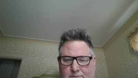 Snapshot of bluemoose70 chatting on 02.12.26 bluemoose70 online show from 02.12.26