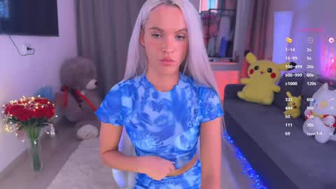 Mikki chan online show from 03.07.25