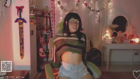   Im Nym  Justa nymph on twitter and IG online show from 11.23.25