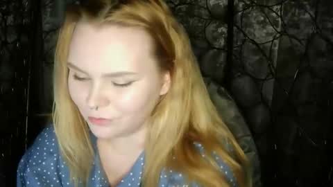 blushing_star online show from 10.23.25