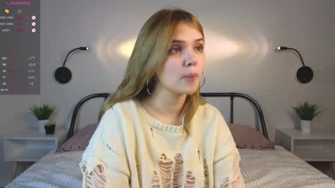 Snapshot of blytheaven chatting on 12.13.24 Erica online show from 12.13.24