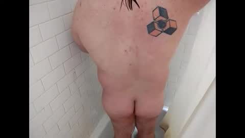 Snapshot of bnitehawk1234 chatting on 01.07.25 harry cockins online show from 01.07.25