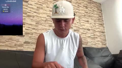 Bob  INDEPENDENT MODEL online show from 02.24.26