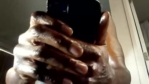 bobbiebone and company online show from 12.20.25