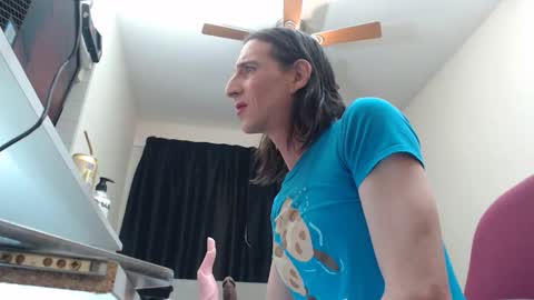 Bobbie Bunnie online show from 01.11.26