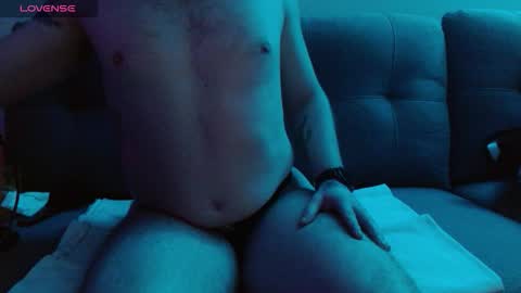 Bobby English online show from 10.27.25