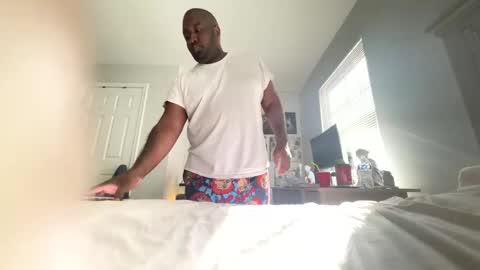 Luv bug  online show from 11.06.25