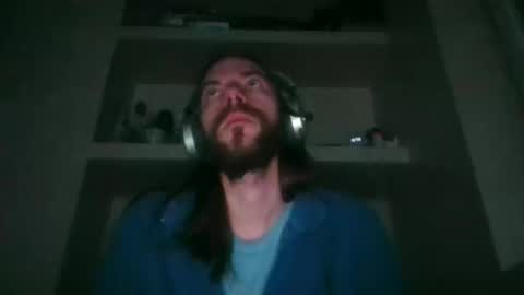 Snapshot of bobbysinger2009 chatting on 11.17.25 bobbysinger2009 online show from 11.17.25