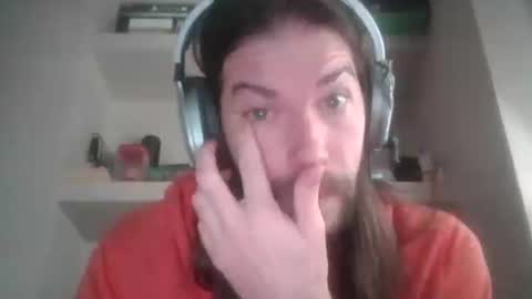 Snapshot of bobbysinger2009 chatting on 02.17.26 bobbysinger2009 online show from 02.17.26