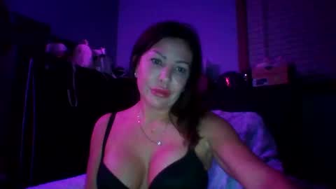milf online show from 10.31.25