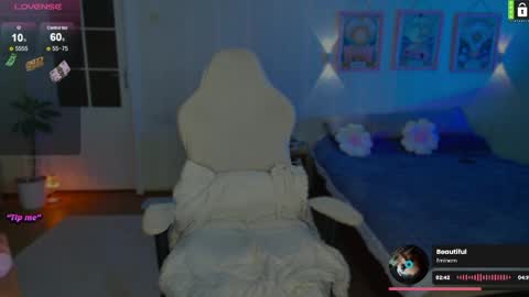 Snapshot of bodylina chatting on 05.14.26 Lina online show from 05.14.26