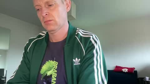 Snapshot of boegieboy76 chatting on 02.05.25 ask me online show from 02.05.25