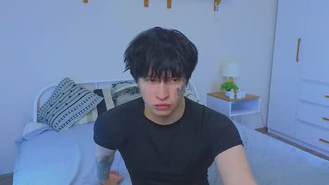 Snapshot of boicute chatting on 11.12.25 ALEXPVT IS OPEN online show from 11.12.25