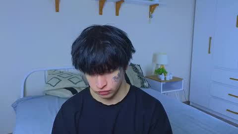 Snapshot of boicute chatting on 11.18.25 ALEXPVT IS OPEN online show from 11.18.25