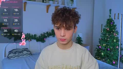 Snapshot of boicute chatting on 12.15.25 ALEXPVT IS OPEN online show from 12.15.25