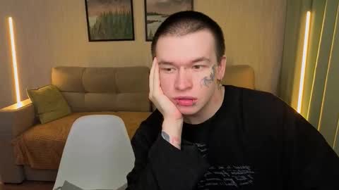 Snapshot of boicute chatting on 02.04.26 ALEXPVT IS OPEN online show from 02.04.26