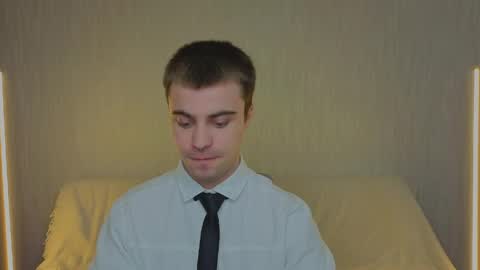 Snapshot of boicute chatting on 04.11.26 ALEXPVT IS OPEN online show from 04.11.26