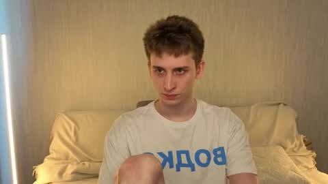 Snapshot of boicute chatting on 04.15.26 ALEXPVT IS OPEN online show from 04.15.26