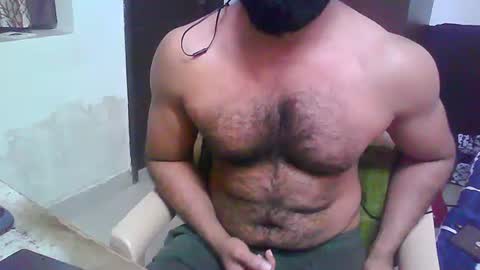 Snapshot of boldinddude chatting on 03.04.25 Chris B online show from 03.04.25