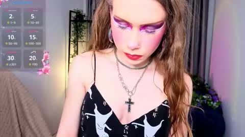 Karen online show from 12.22.25