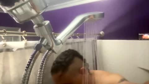 Snapshot of bondomorales chatting on 02.02.25 bondomorales online show from 02.02.25