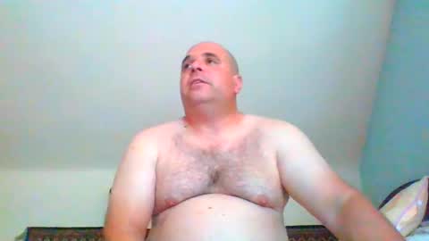 Snapshot of bondsuckslut chatting on 06.28.26 borntosuck online show from 06.28.26