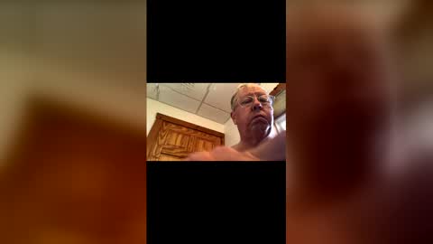 Snapshot of bonerthong chatting on 04.28.26 bonerthong online show from 04.28.26