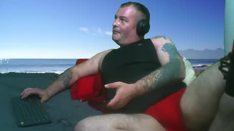 Snapshot of bongolian chatting on 12.11.24 SkullBone online show from 12.11.24