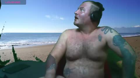 Snapshot of bongolian chatting on 01.09.25 SkullBone online show from 01.09.25