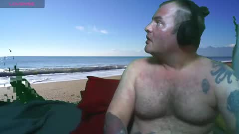 Snapshot of bongolian chatting on 01.10.25 SkullBone online show from 01.10.25