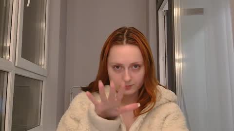 Snapshot of bonne_chance chatting on 02.26.25 bonne_chance online show from 02.26.25