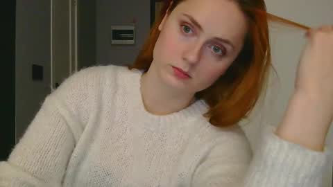 Snapshot of bonne_chance chatting on 03.04.25 bonne_chance online show from 03.04.25