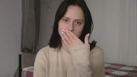 Snapshot of bonne_chance chatting on 10.06.25 bonne_chance online show from 10.06.25